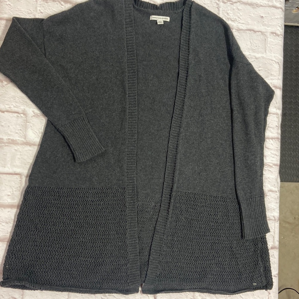 American Eagle Outfitters Lightweight Sweater Cardigan